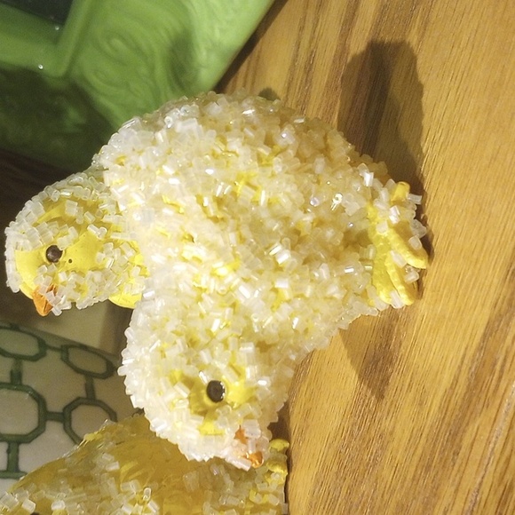 Yellow Chick Figurines - Picture 2 of 6